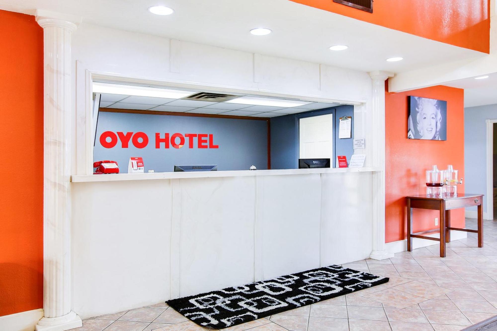 Oyo Hotel Texarkana Trinity Ar Hwy I-30 Exterior photo