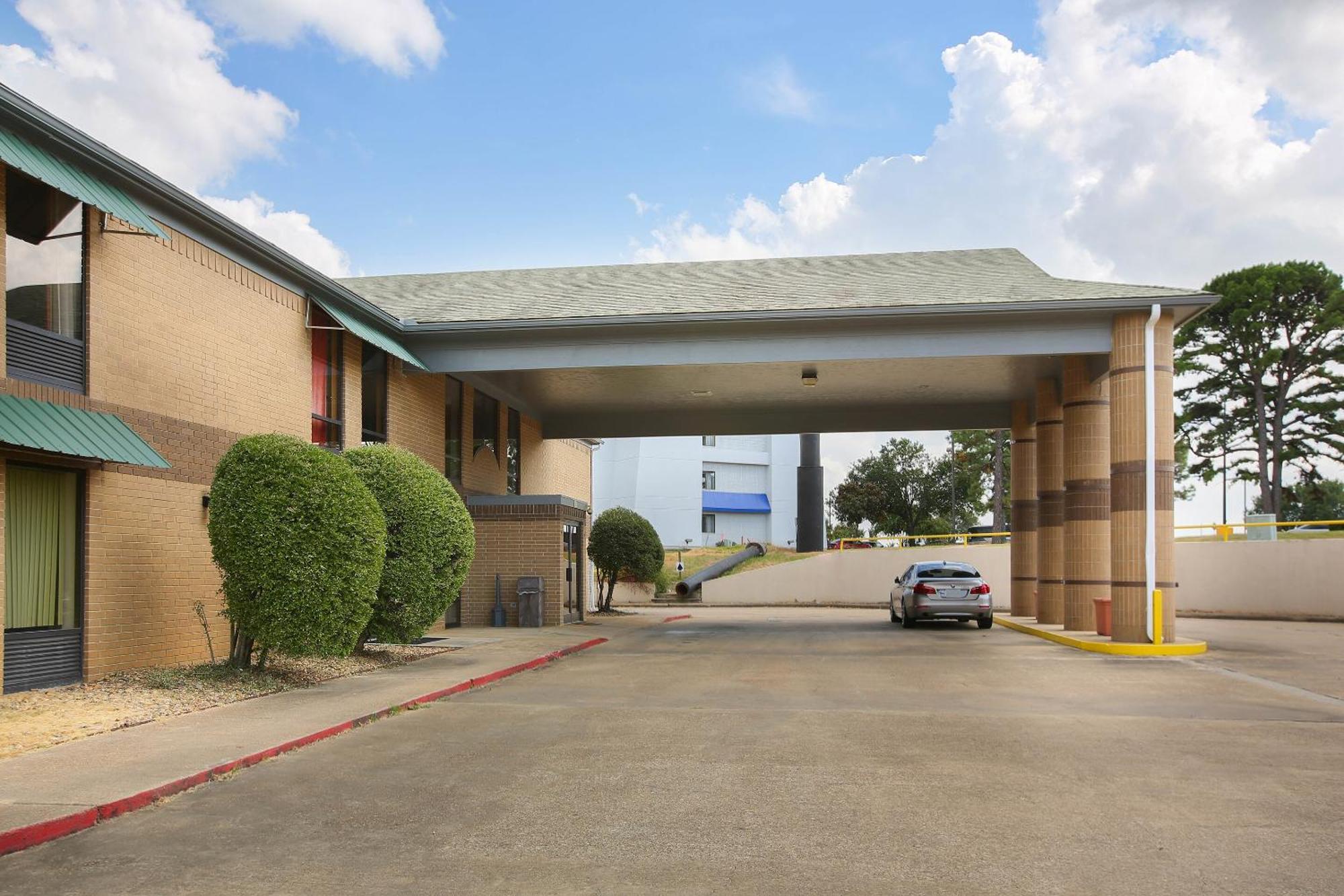 Oyo Hotel Texarkana Trinity Ar Hwy I-30 Exterior photo