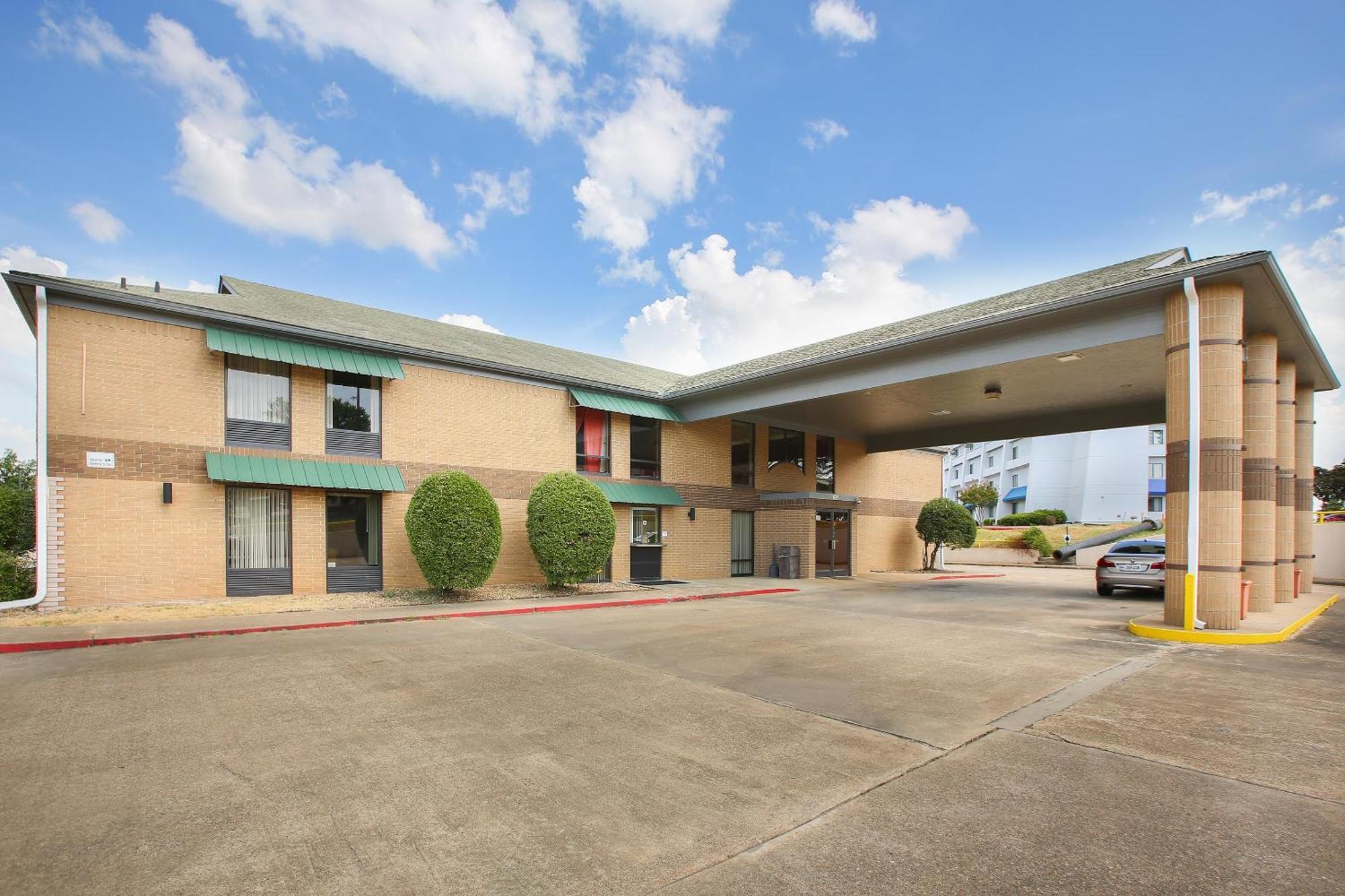 Oyo Hotel Texarkana Trinity Ar Hwy I-30 Exterior photo